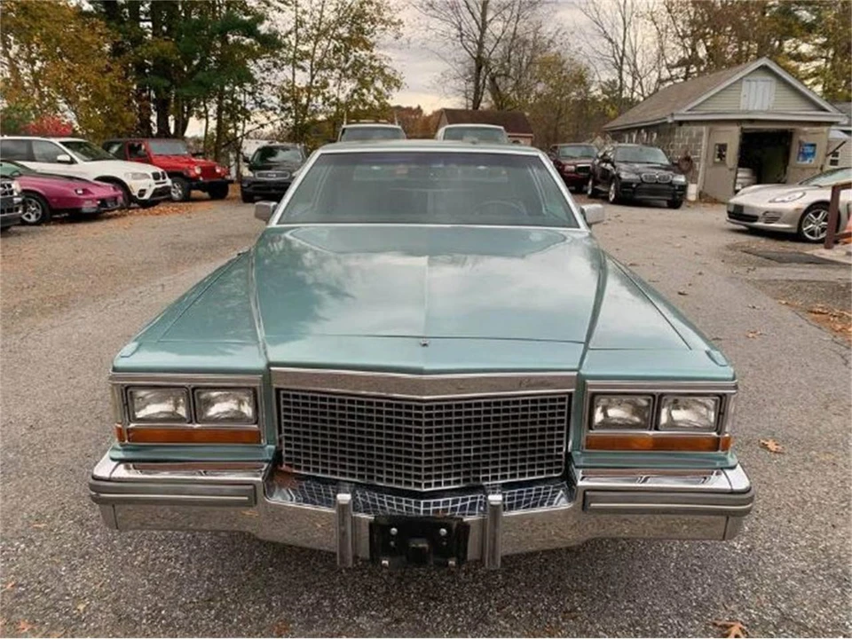 1981 Cadillac DeVille 5th Gen - Image 16 of 17