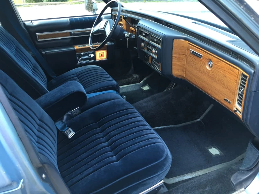 1981 Cadillac DeVille 5th Gen - Image 4 of 7