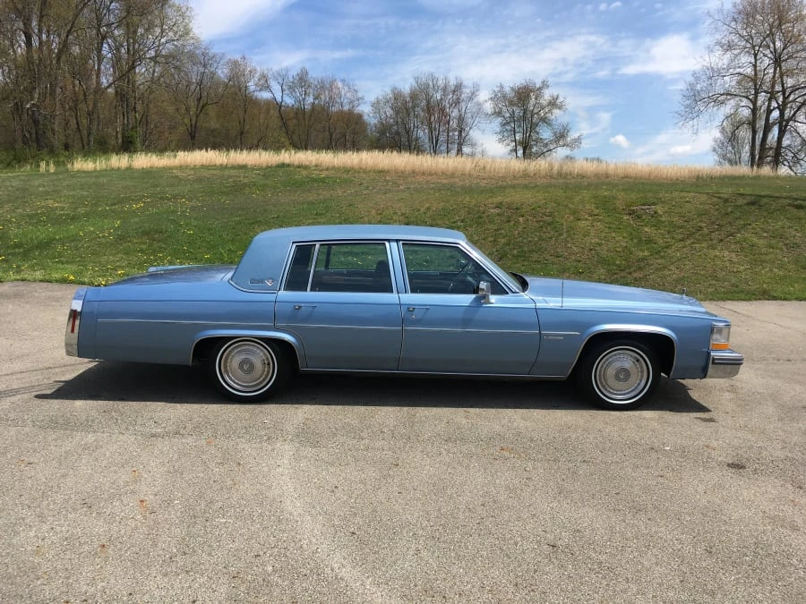 1981 Cadillac DeVille 5th Gen - Image 7 of 7