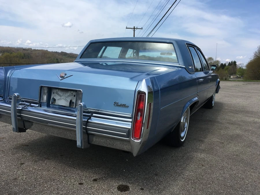 1981 Cadillac DeVille 5th Gen - Image 3 of 7