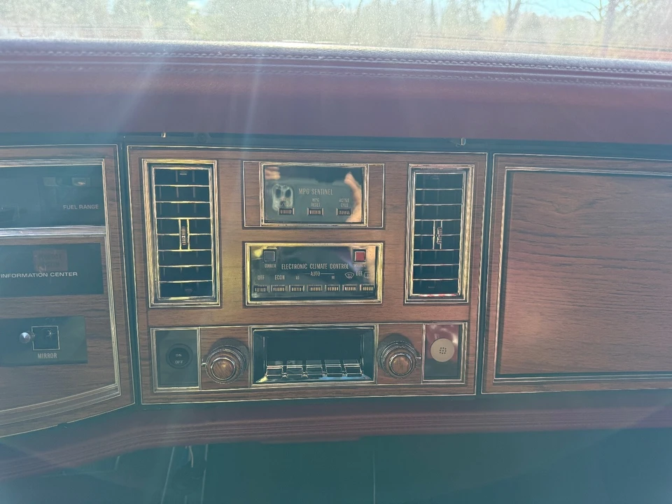 1981 Cadillac Eldorado 9th Gen - Image 15 of 21