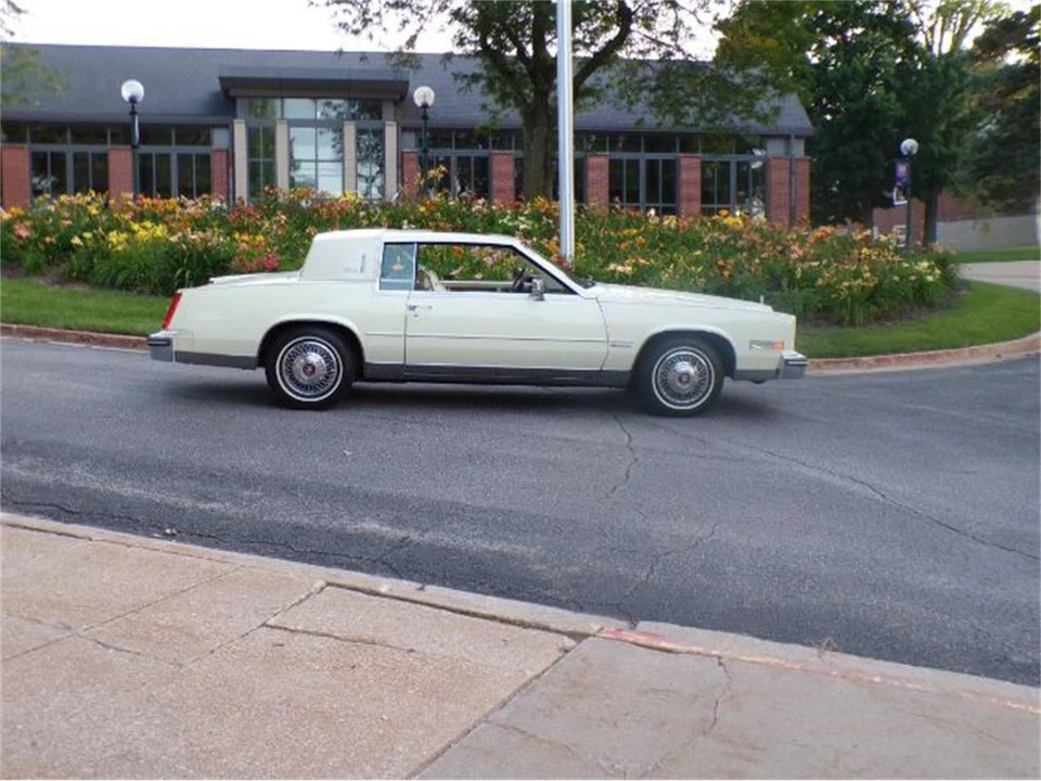 1981 Cadillac Eldorado 10th Gen - Image 8 of 16