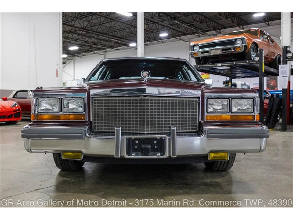 1981 Cadillac Fleetwood - Image 12 of 31