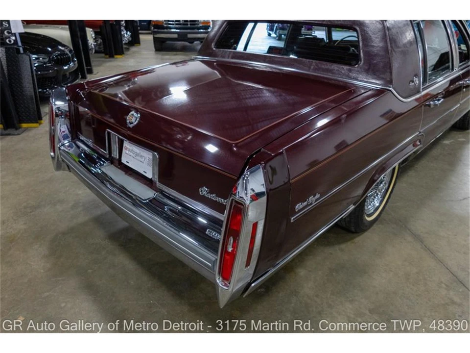 1981 Cadillac Fleetwood - Image 15 of 31