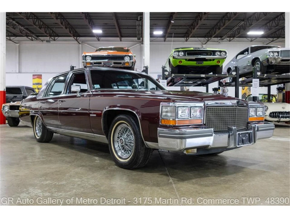 1981 Cadillac Fleetwood - Image 10 of 31