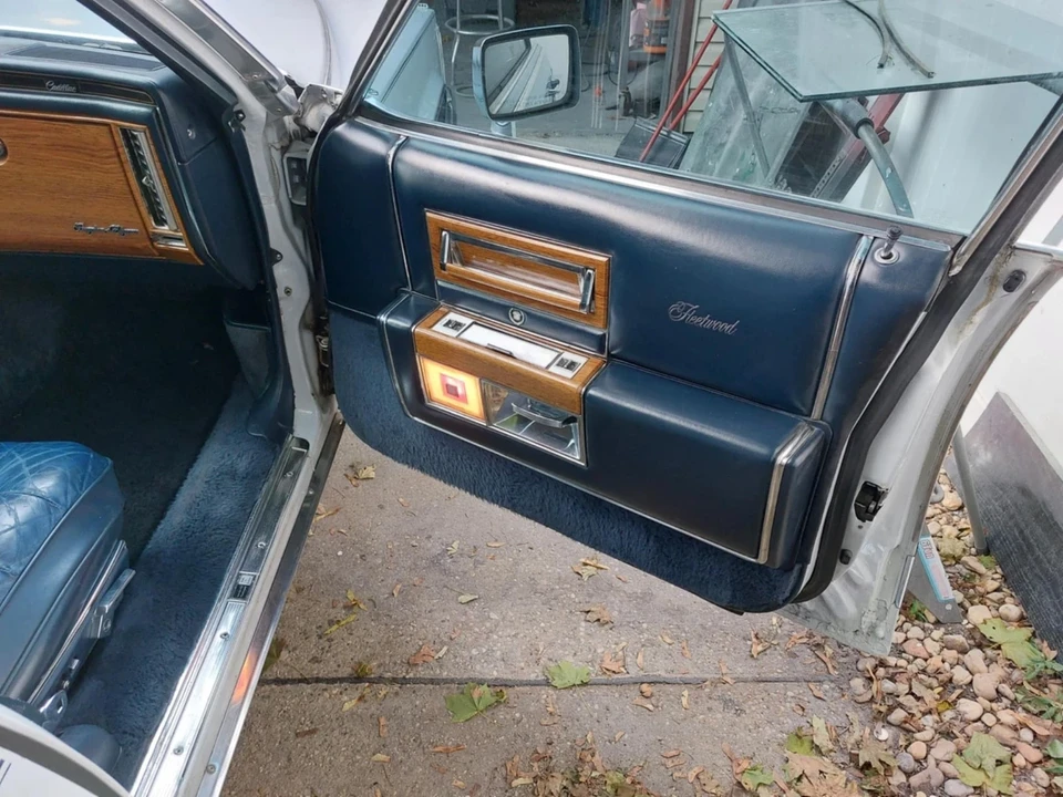 1981 Cadillac Fleetwood - Image 16 of 21
