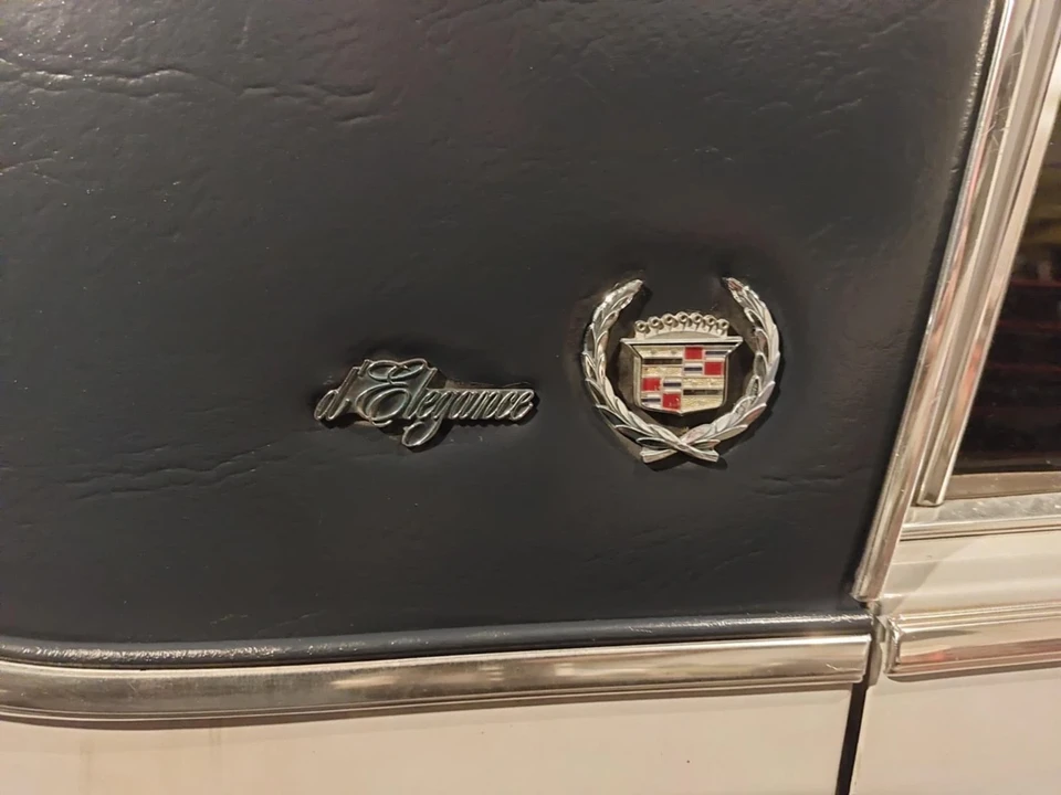 1981 Cadillac Fleetwood - Image 10 of 21