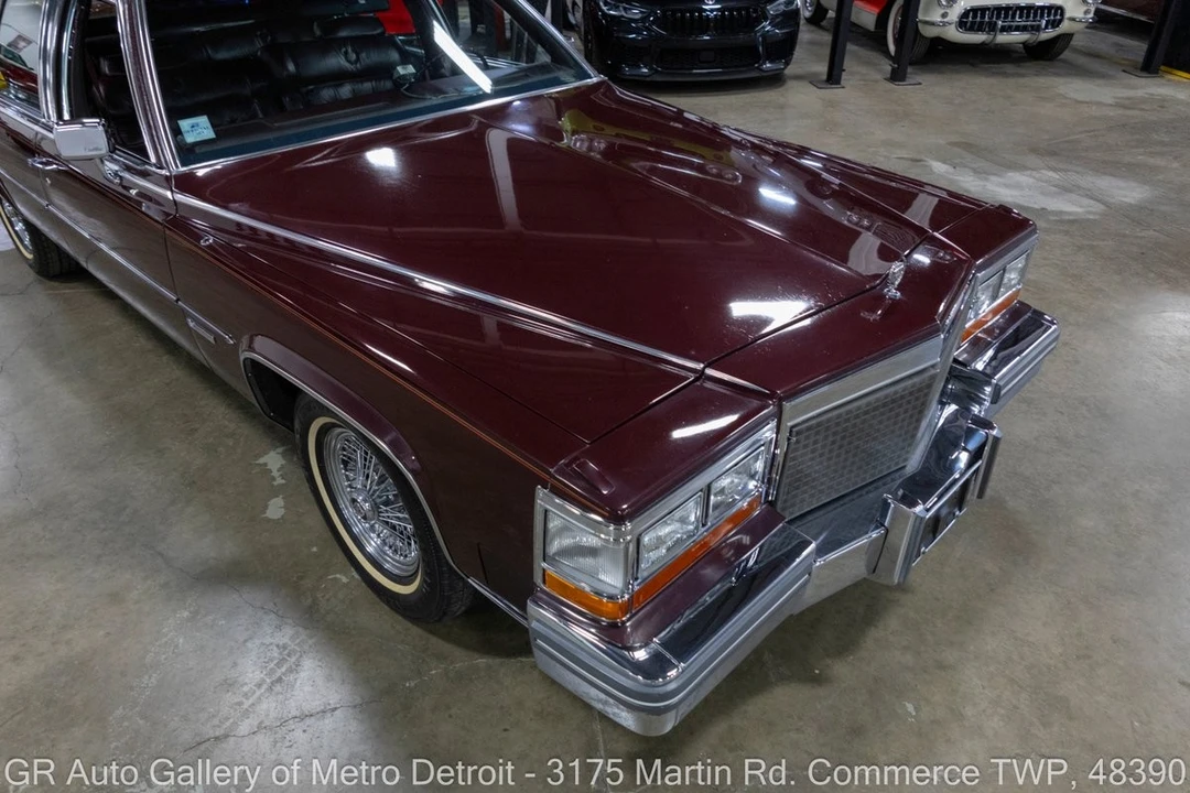 1981 Cadillac Fleetwood - Image 13 of 31