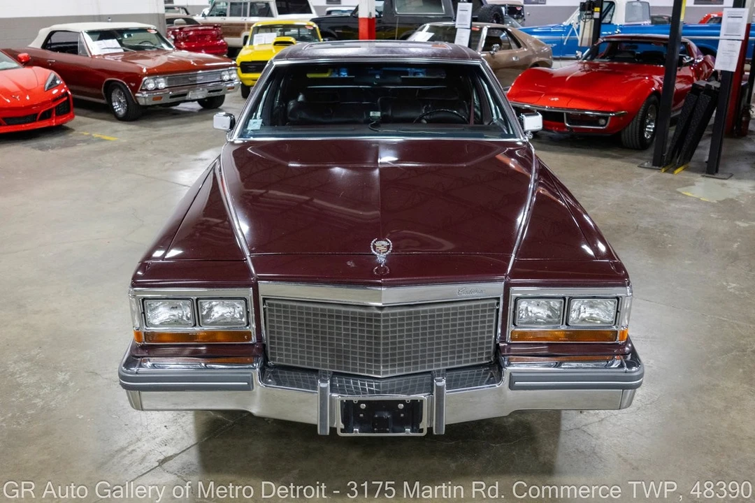 1981 Cadillac Fleetwood - Image 11 of 31