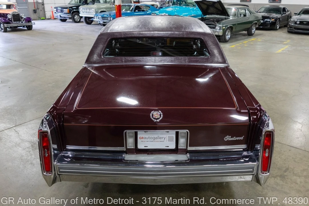 1981 Cadillac Fleetwood - Image 5 of 31