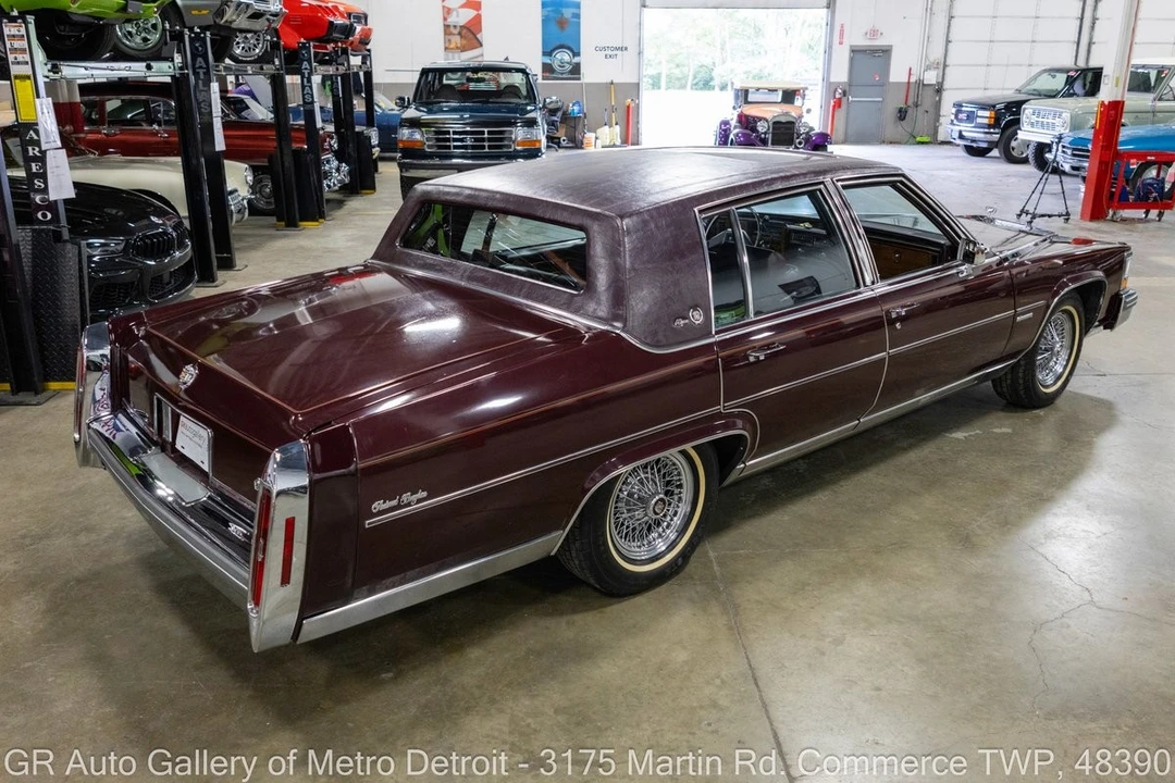 1981 Cadillac Fleetwood - Image 7 of 31