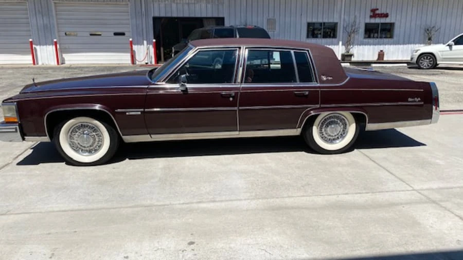 1981 Cadillac Fleetwood - Image 14 of 15