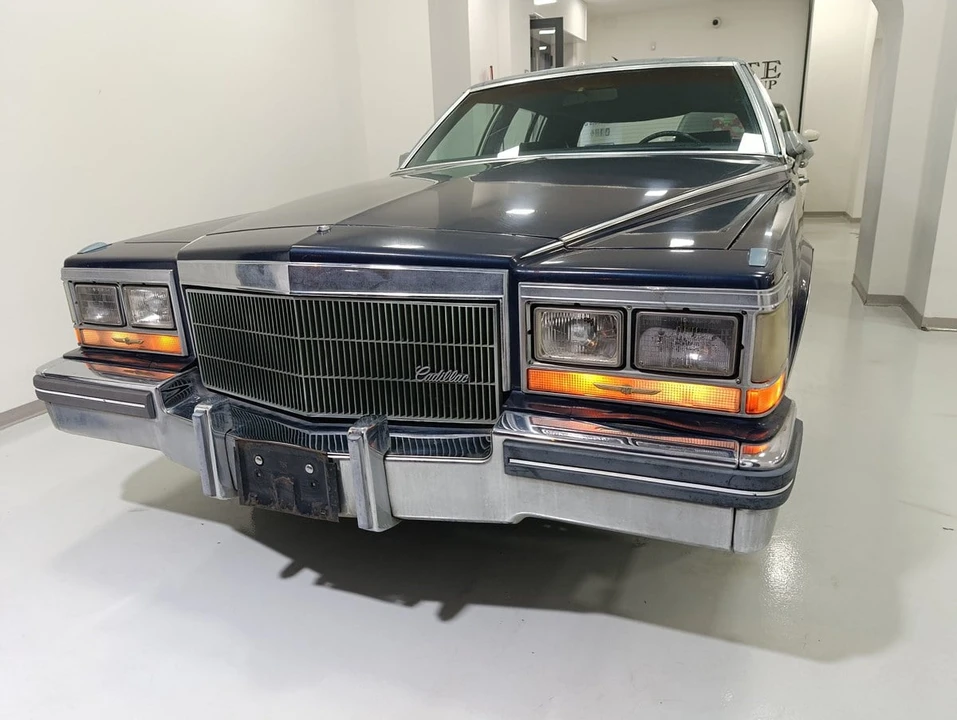 1981 Cadillac Fleetwood - Image 3 of 31