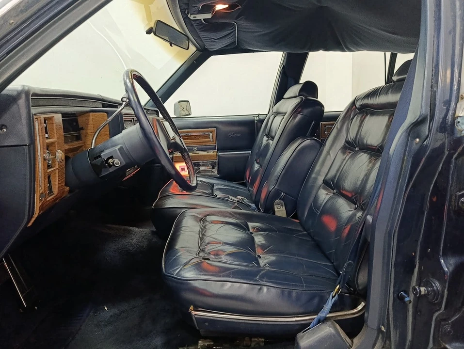 1981 Cadillac Fleetwood - Image 13 of 31