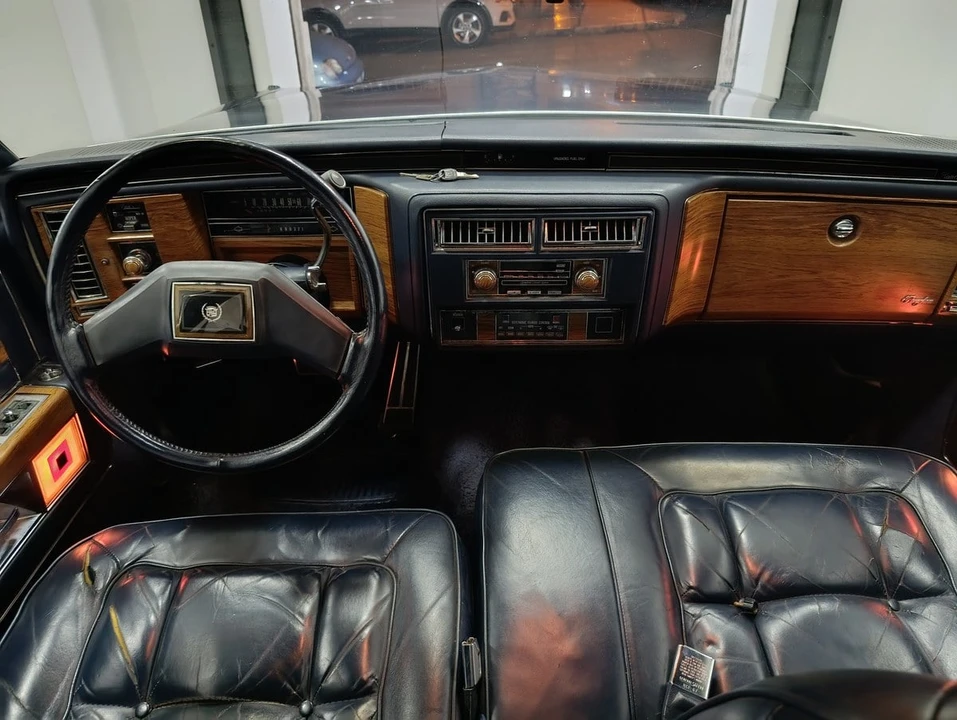 1981 Cadillac Fleetwood - Image 16 of 31