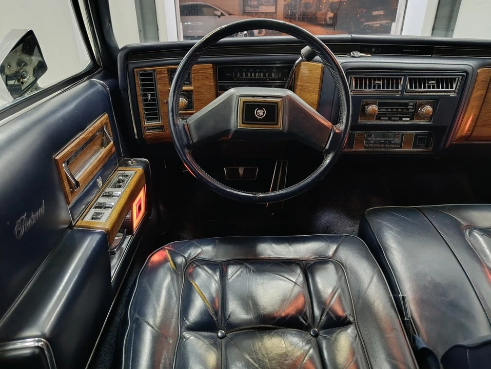 1981 Cadillac Fleetwood - Image 17 of 31