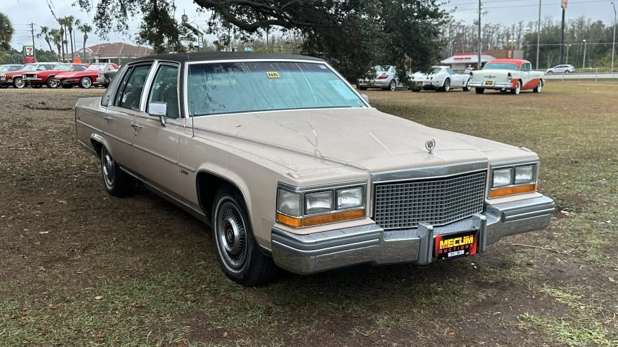 1981 Cadillac Fleetwood - Image 3 of 6