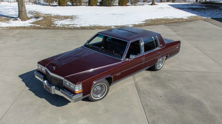 1981 Cadillac Fleetwood - Image 16 of 30