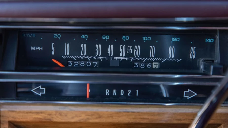 1981 Cadillac Fleetwood - Image 24 of 30