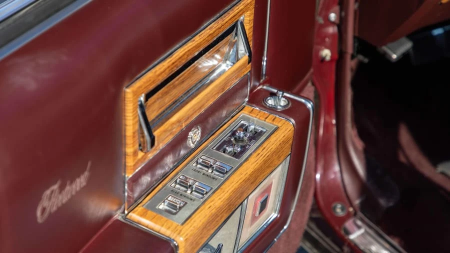 1981 Cadillac Fleetwood - Image 23 of 30