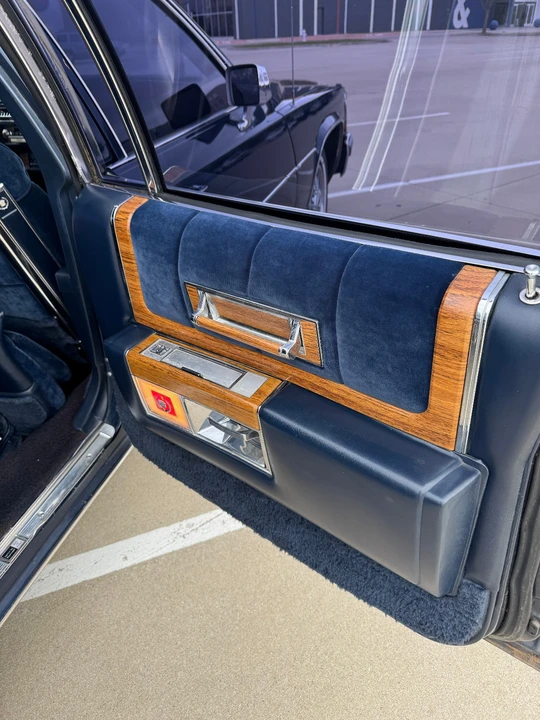 1981 Cadillac Fleetwood - Image 26 of 31