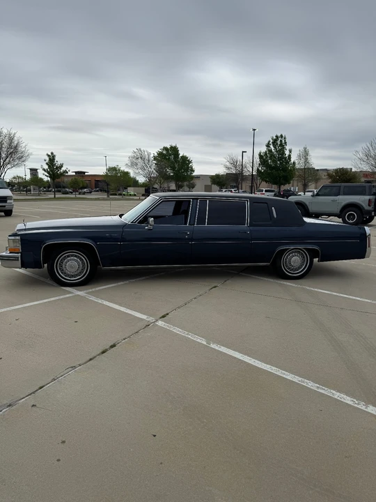 1981 Cadillac Fleetwood - Image 5 of 31
