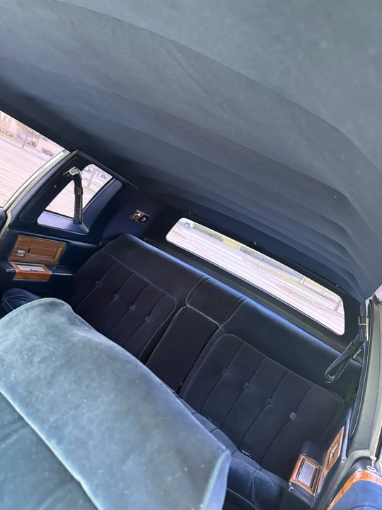1981 Cadillac Fleetwood - Image 25 of 31