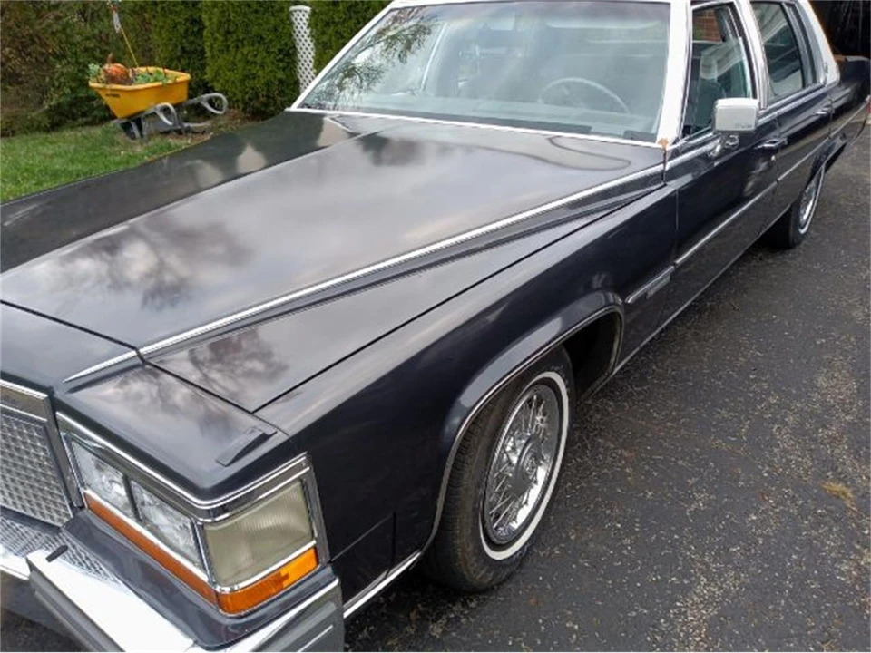 1981 Cadillac Fleetwood - Image 14 of 28
