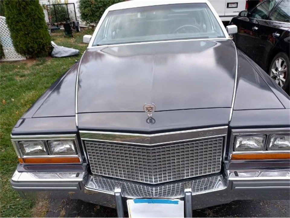 1981 Cadillac Fleetwood - Image 15 of 28