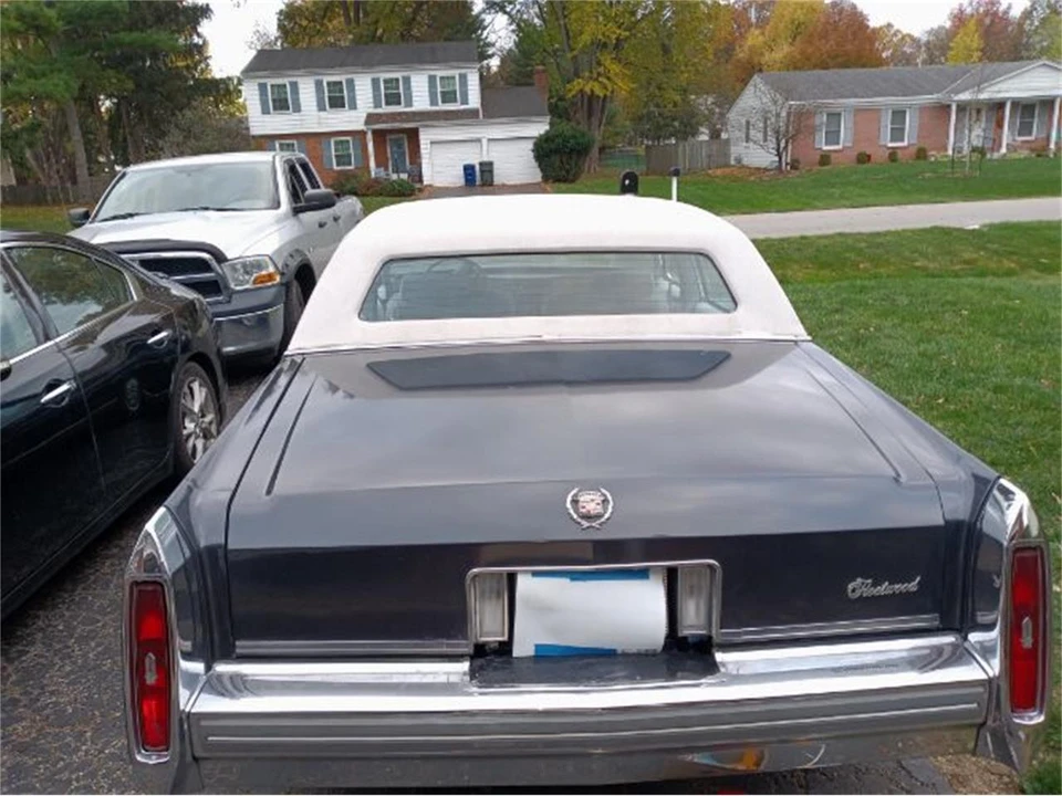 1981 Cadillac Fleetwood - Image 17 of 28