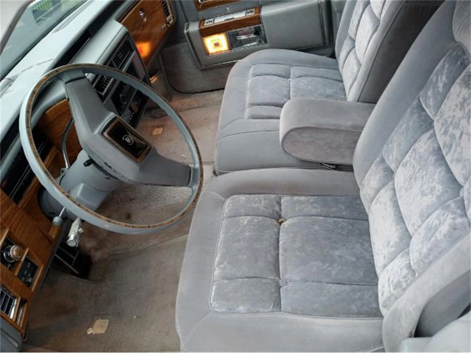 1981 Cadillac Fleetwood - Image 24 of 28