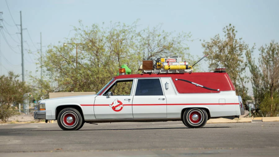 1981 Cadillac Fleetwood - Image 2 of 30