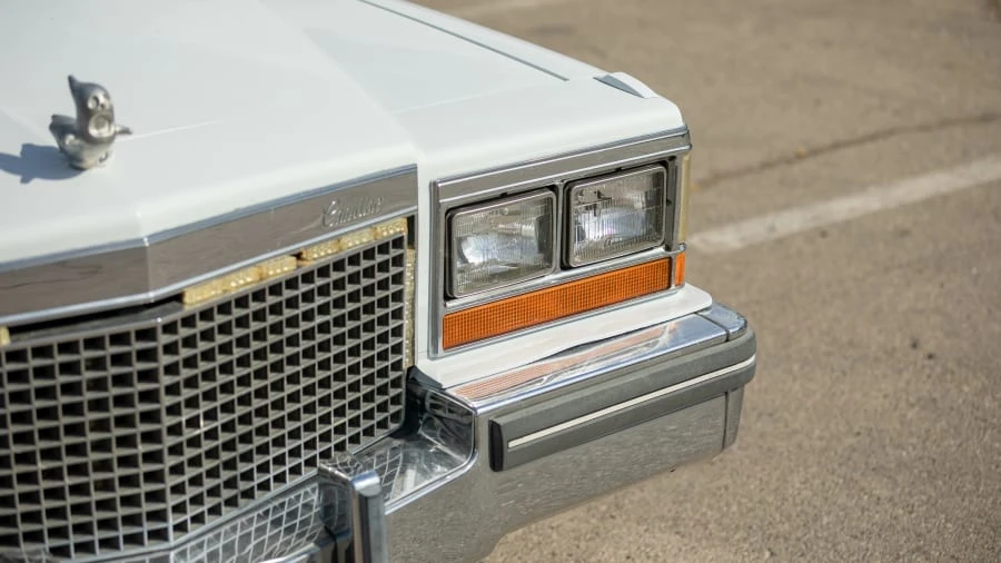 1981 Cadillac Fleetwood - Image 9 of 30