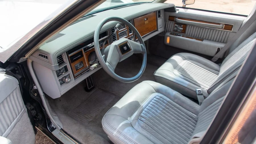 1981 Cadillac Seville - Image 4 of 15