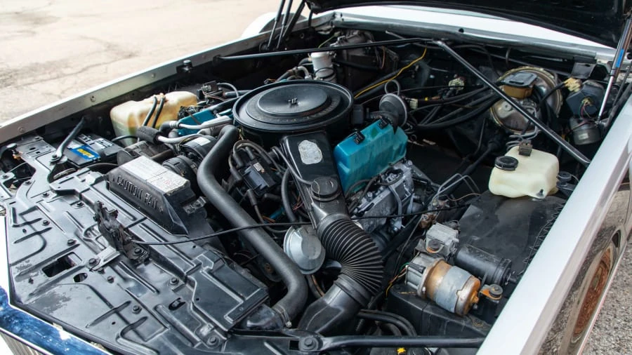 1981 Cadillac Seville - Image 6 of 15