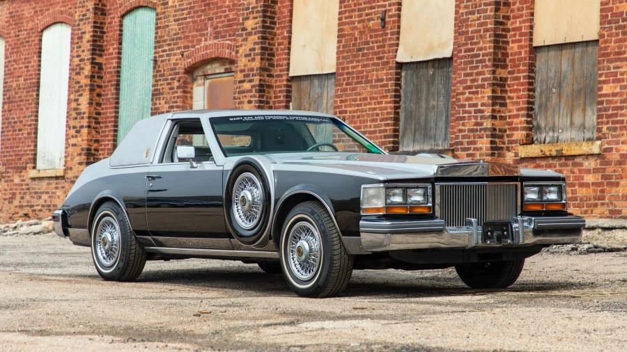 1981 Cadillac Seville - Image 15 of 15