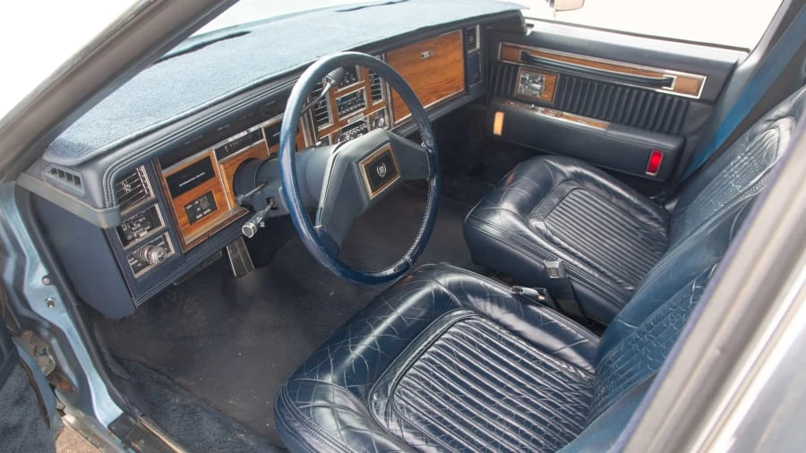 1981 Cadillac Seville - Image 4 of 12