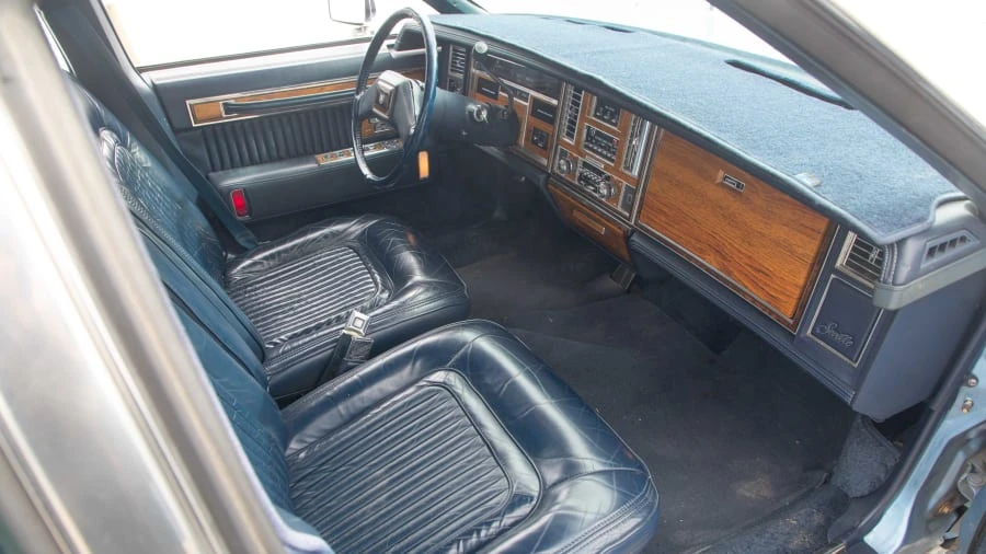 1981 Cadillac Seville - Image 5 of 12