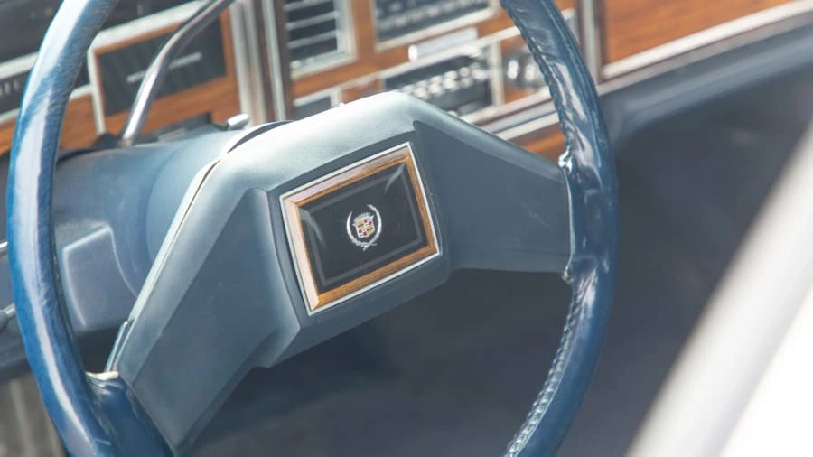 1981 Cadillac Seville - Image 11 of 12