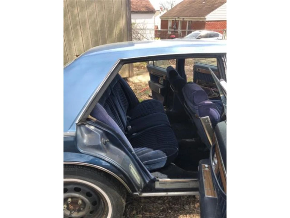 1981 Cadillac Seville - Image 12 of 14
