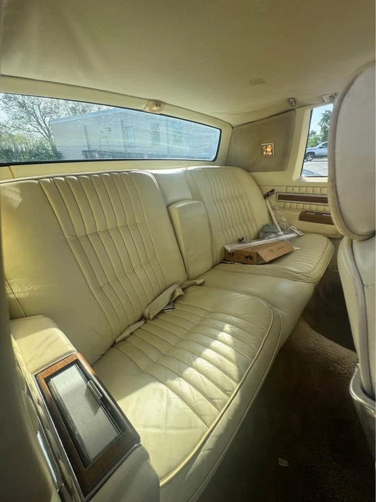 1981 Cadillac DeVille 5th Gen - Image 10 of 15