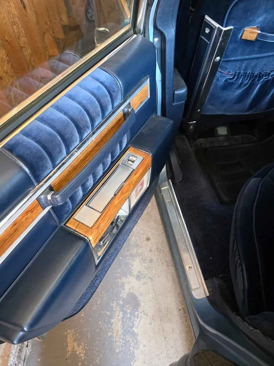 1981 Cadillac DeVille 5th Gen - Image 3 of 6