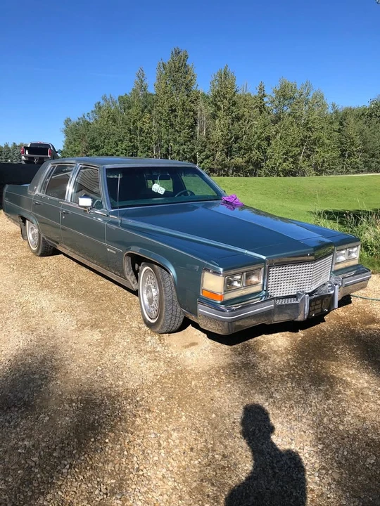 1981 Cadillac Fleetwood - Image 9 of 14