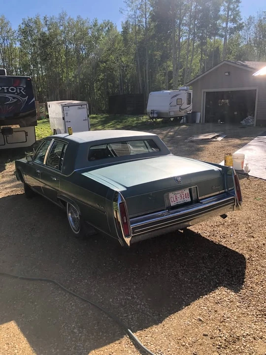 1981 Cadillac Fleetwood - Image 10 of 14