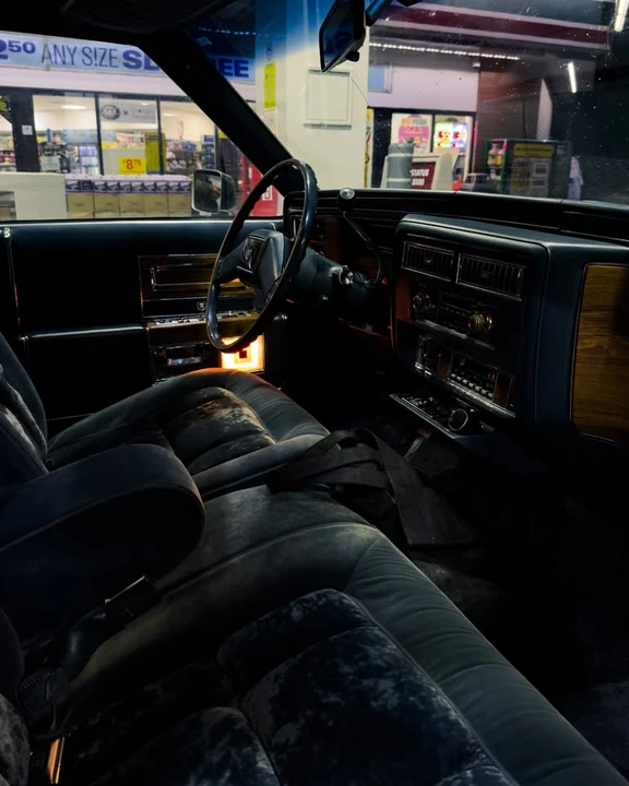 1981 Cadillac Fleetwood - Image 6 of 14