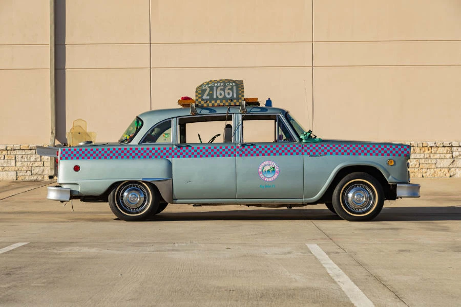 1981 Checker - Image 2 of 31