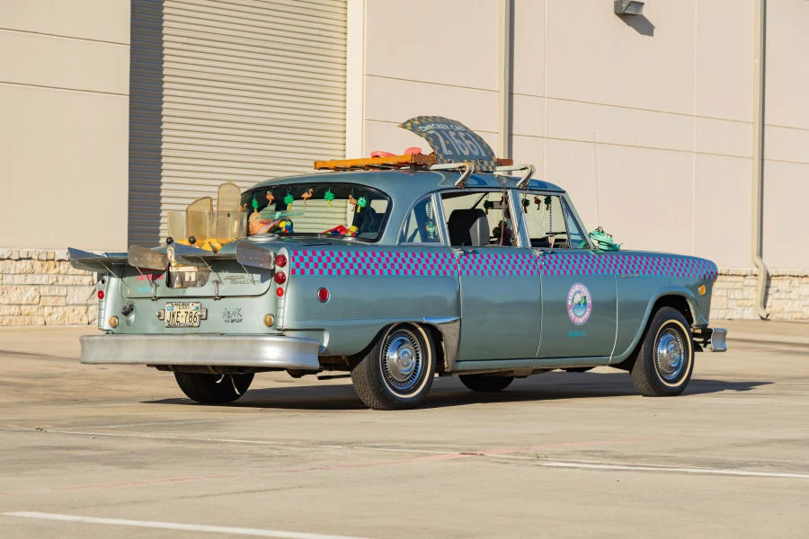 1981 Checker - Image 3 of 31