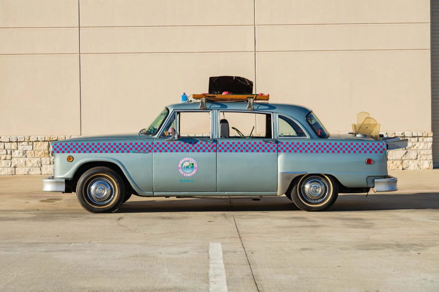 1981 Checker - Image 12 of 31
