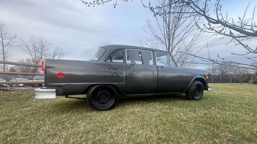 1981 Checker - Image 7 of 18