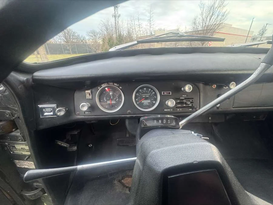 1981 Checker - Image 13 of 18